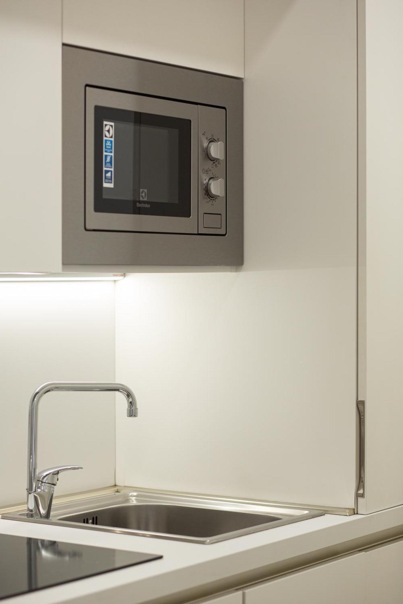 Klimt Central Station - Two Room Apartment Milan Luaran gambar